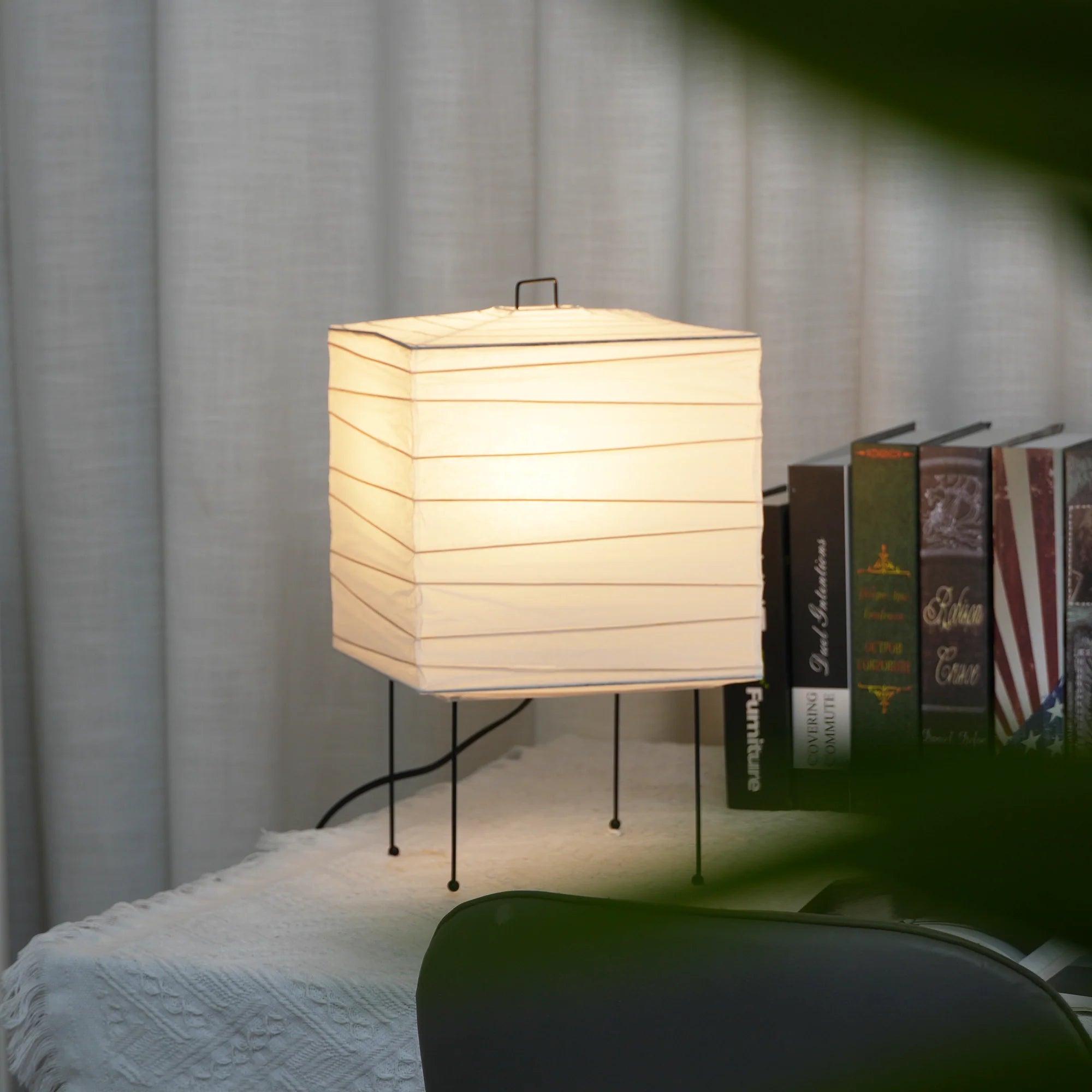 Akari 3X Table Lamp