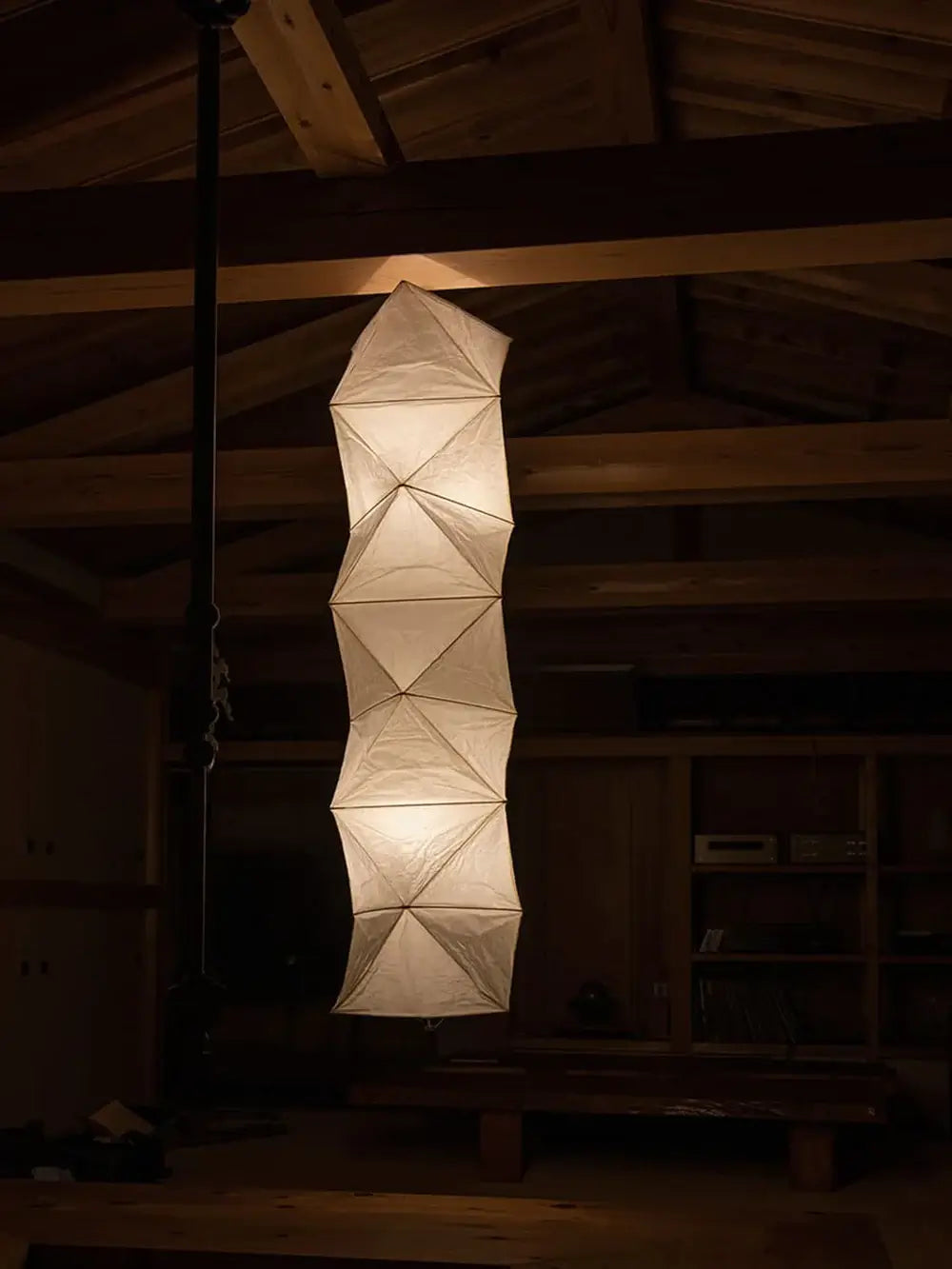 Akari L8 Pendant Light