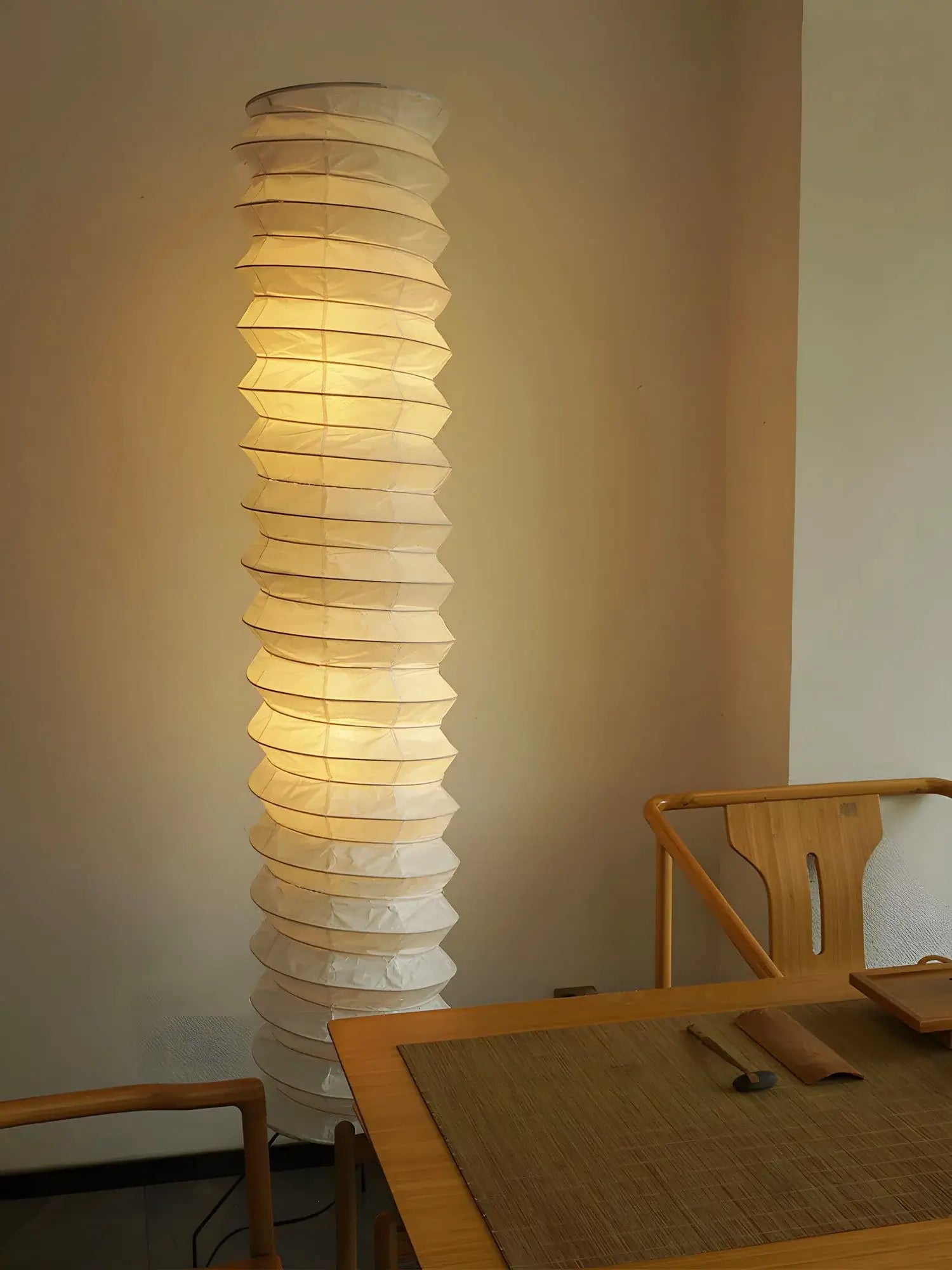 Akari UF4-31N Floor Lamp