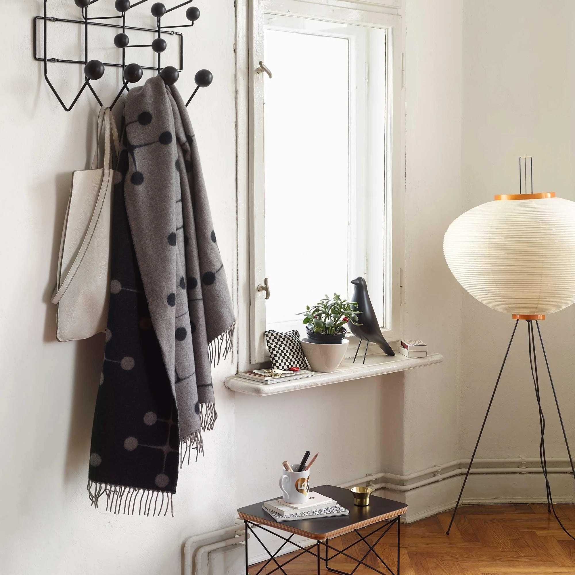 Akari Series Floor Lamp