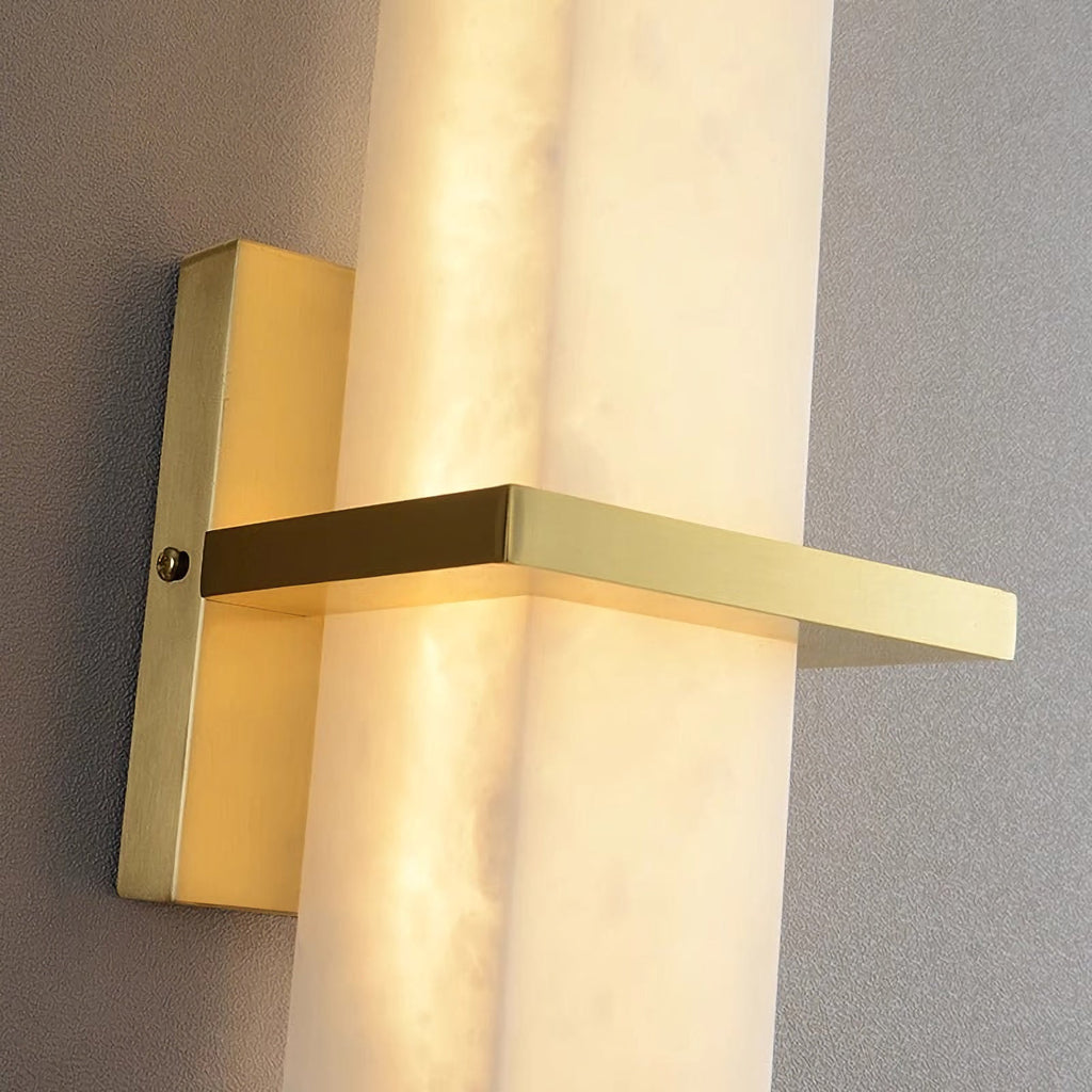 Alabaster Milan Wall Lamp
