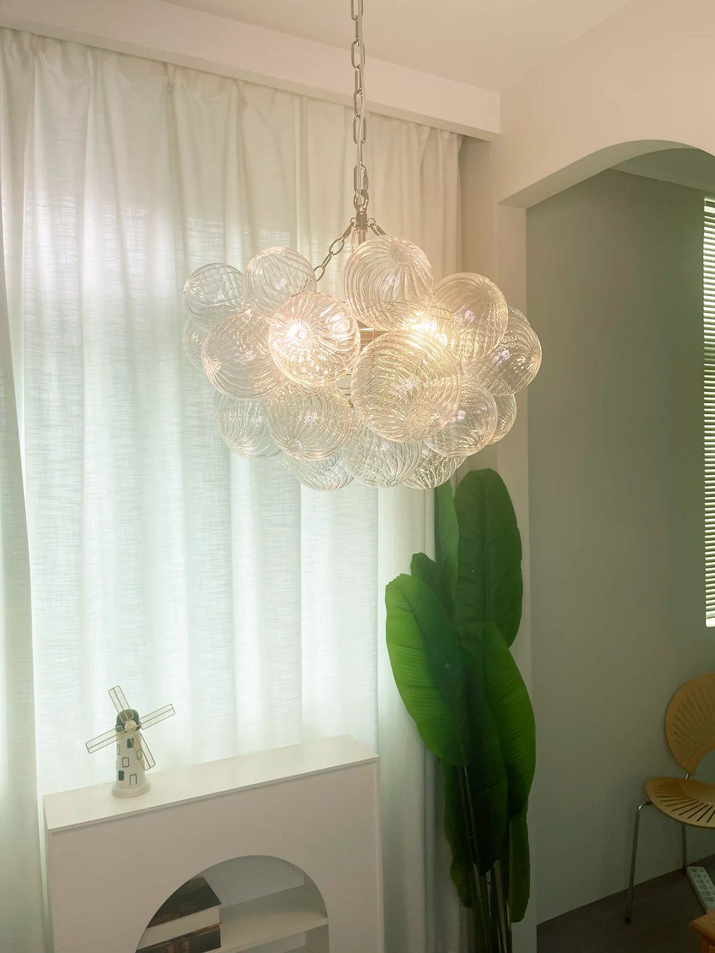 Bubbles Glass Ball Chandelier
