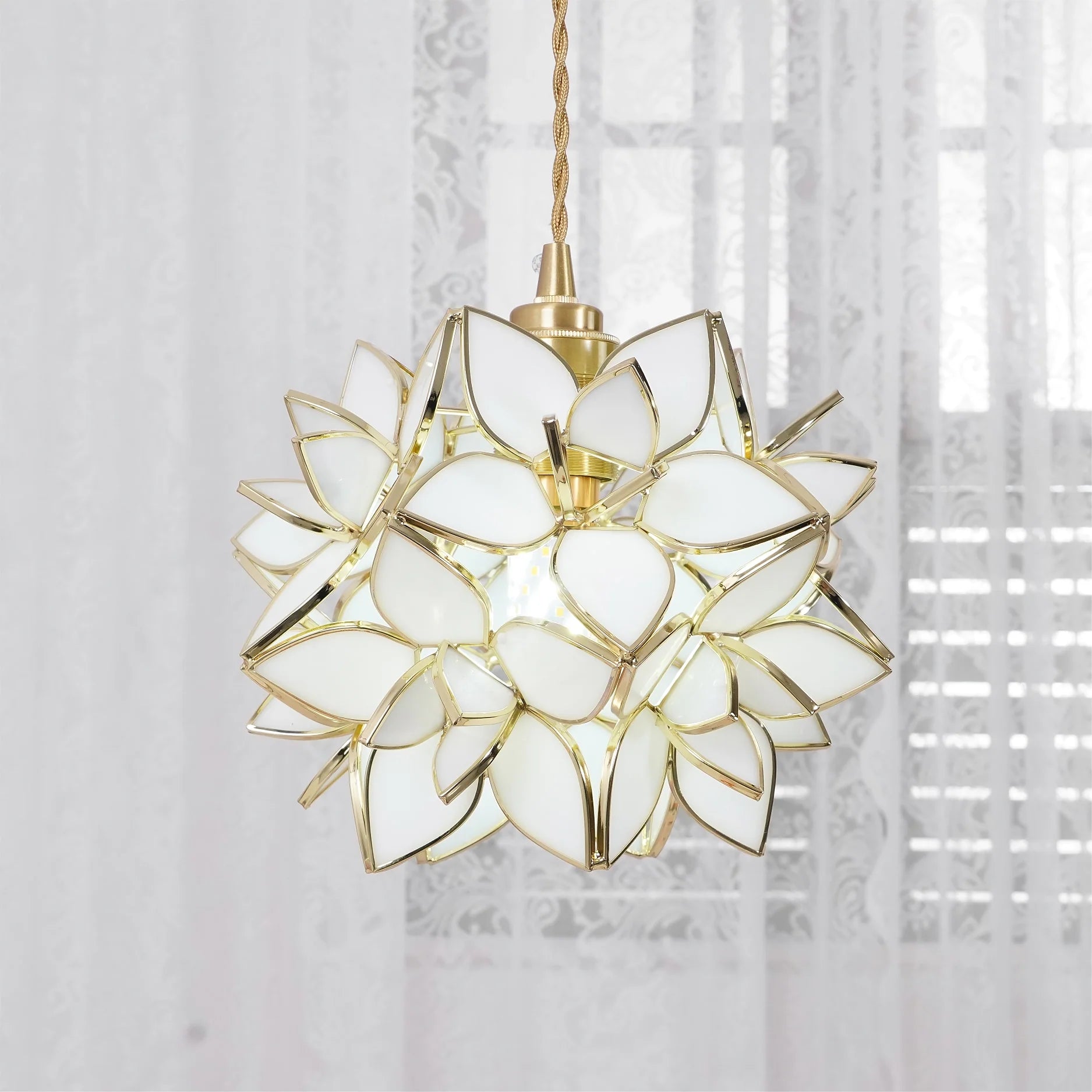 Floral Glass Pendant Lamp