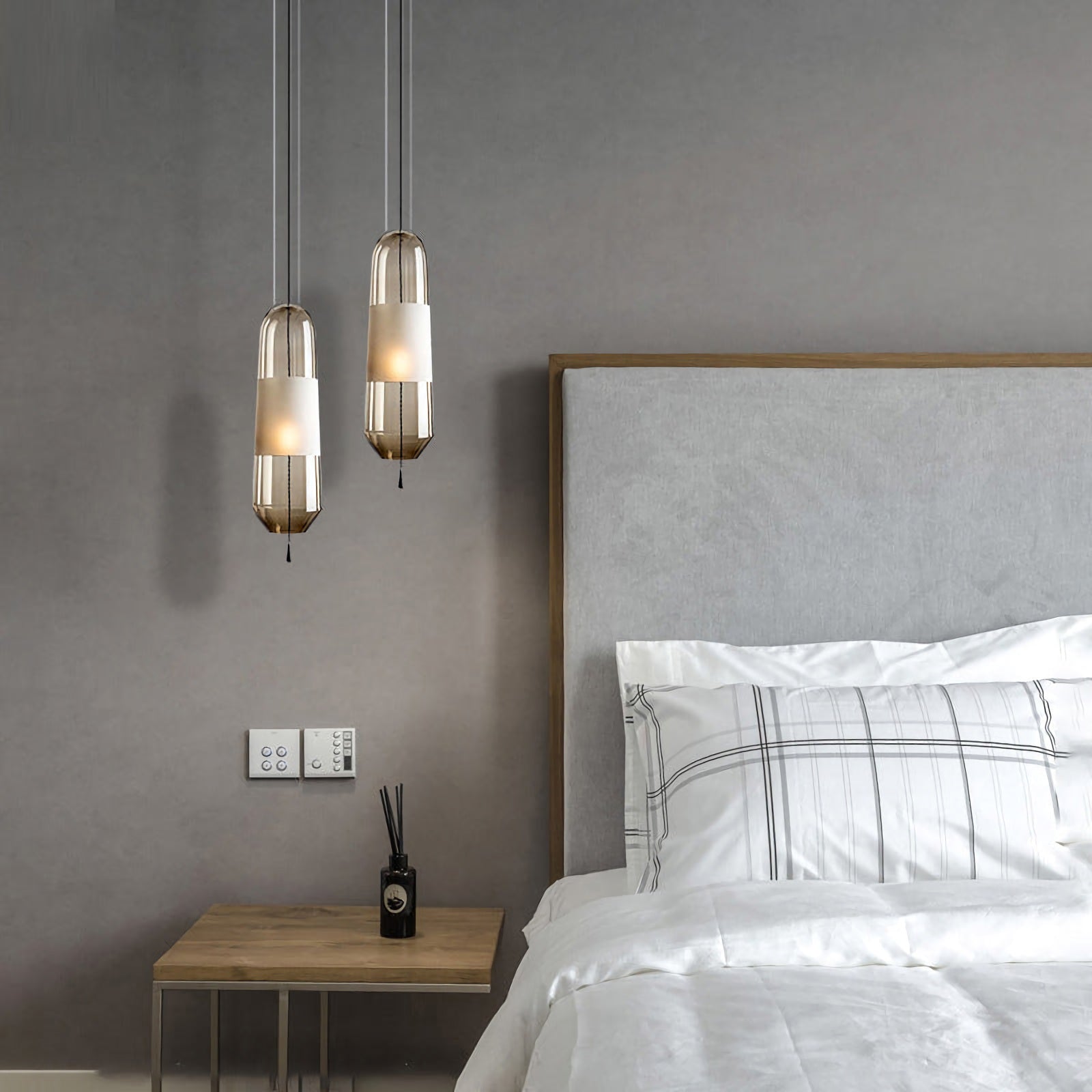 Capsule Glass Pendant Lamp