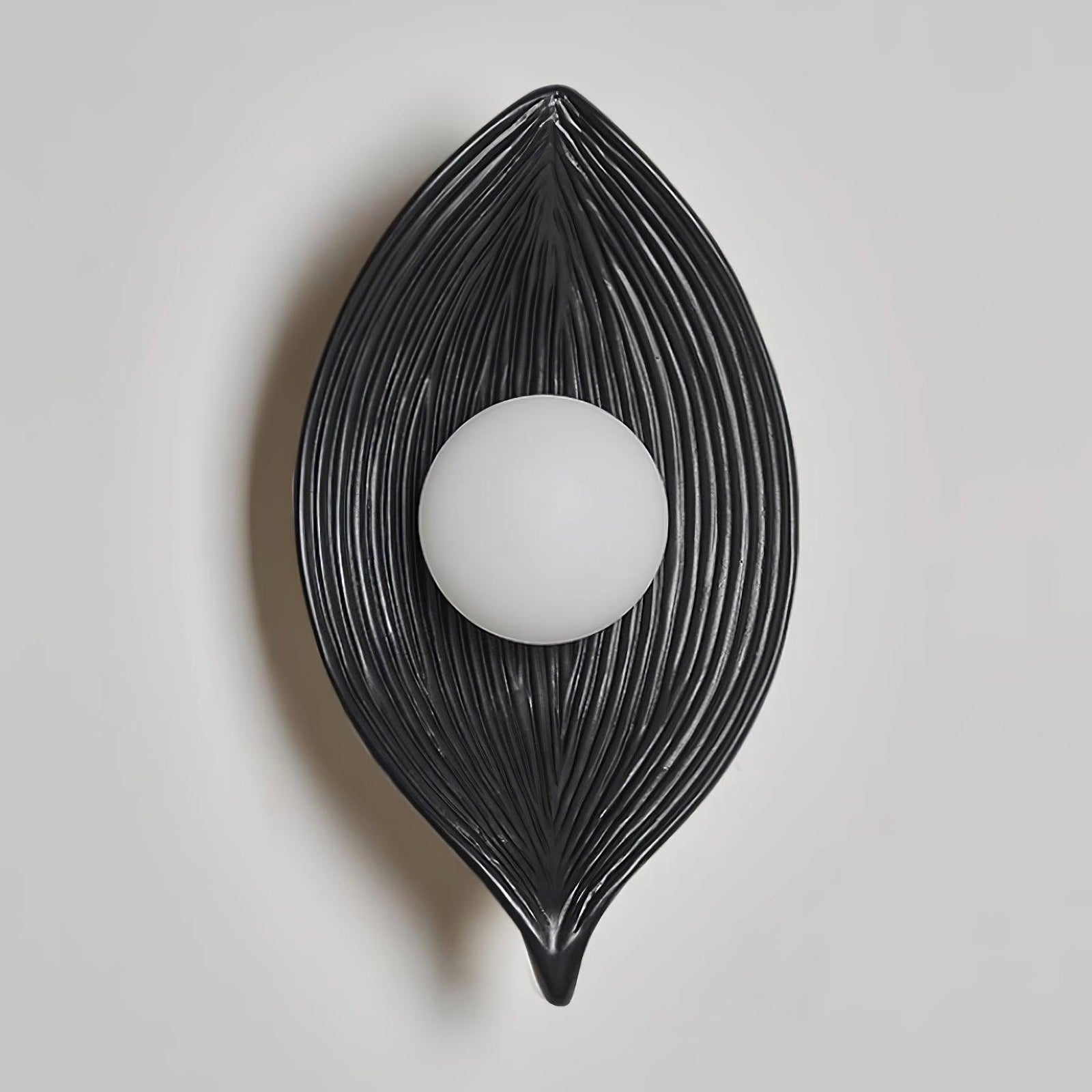 Contemporary Nordic Leaf Resin Wall Lamp