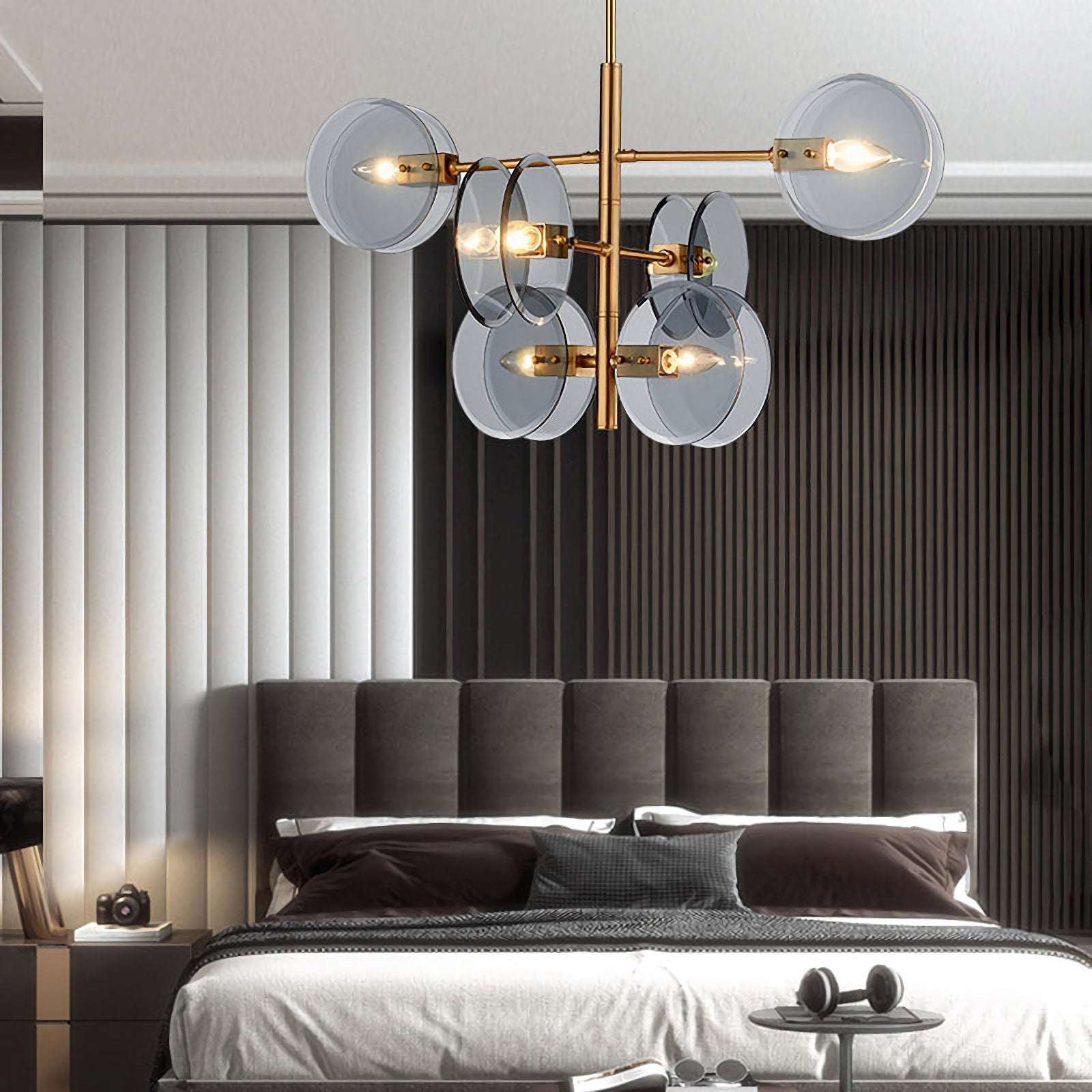 Disc Arteriors Norwich Glass Chandelier
