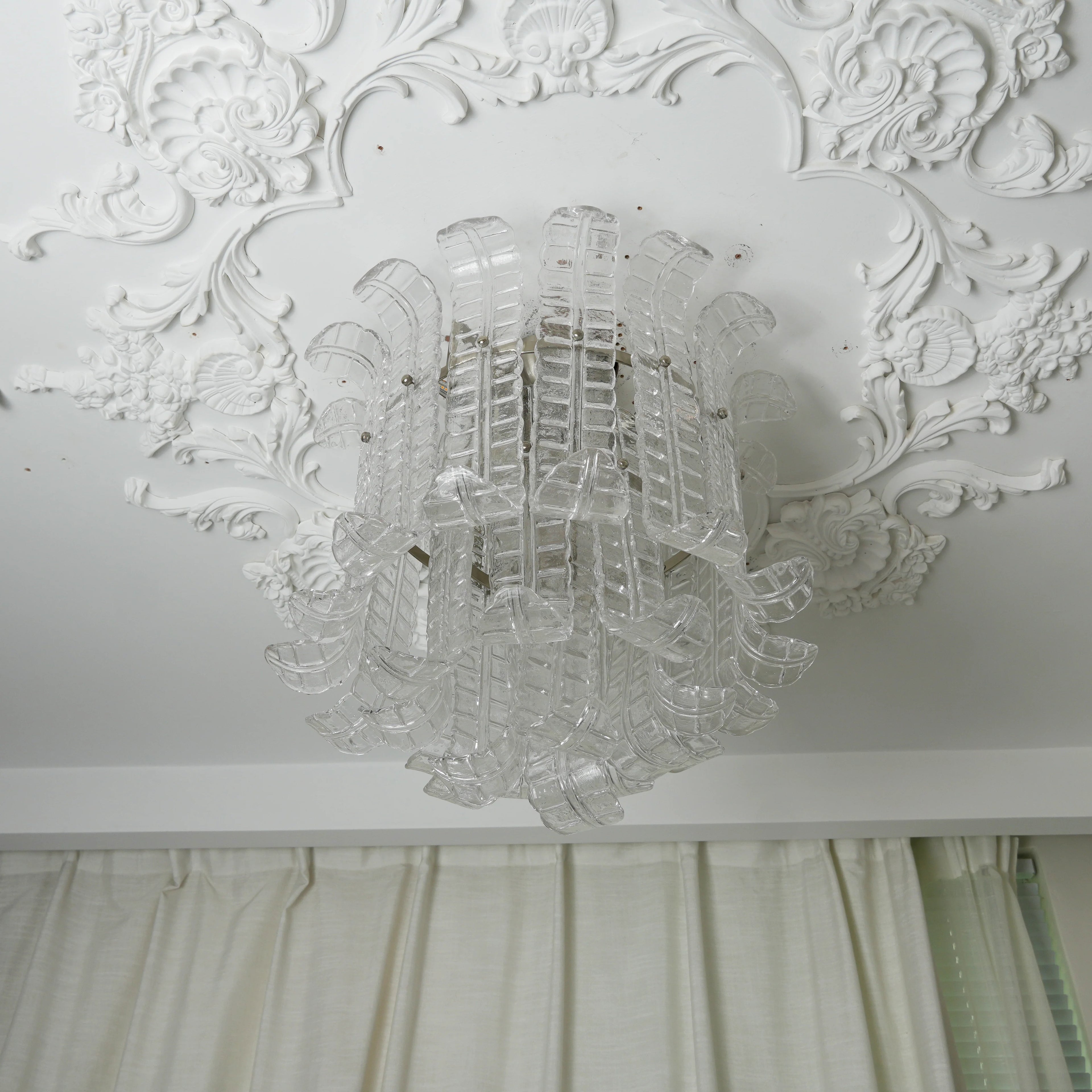 Elegant Murano Leaf Shaped Ceiling Lamp
