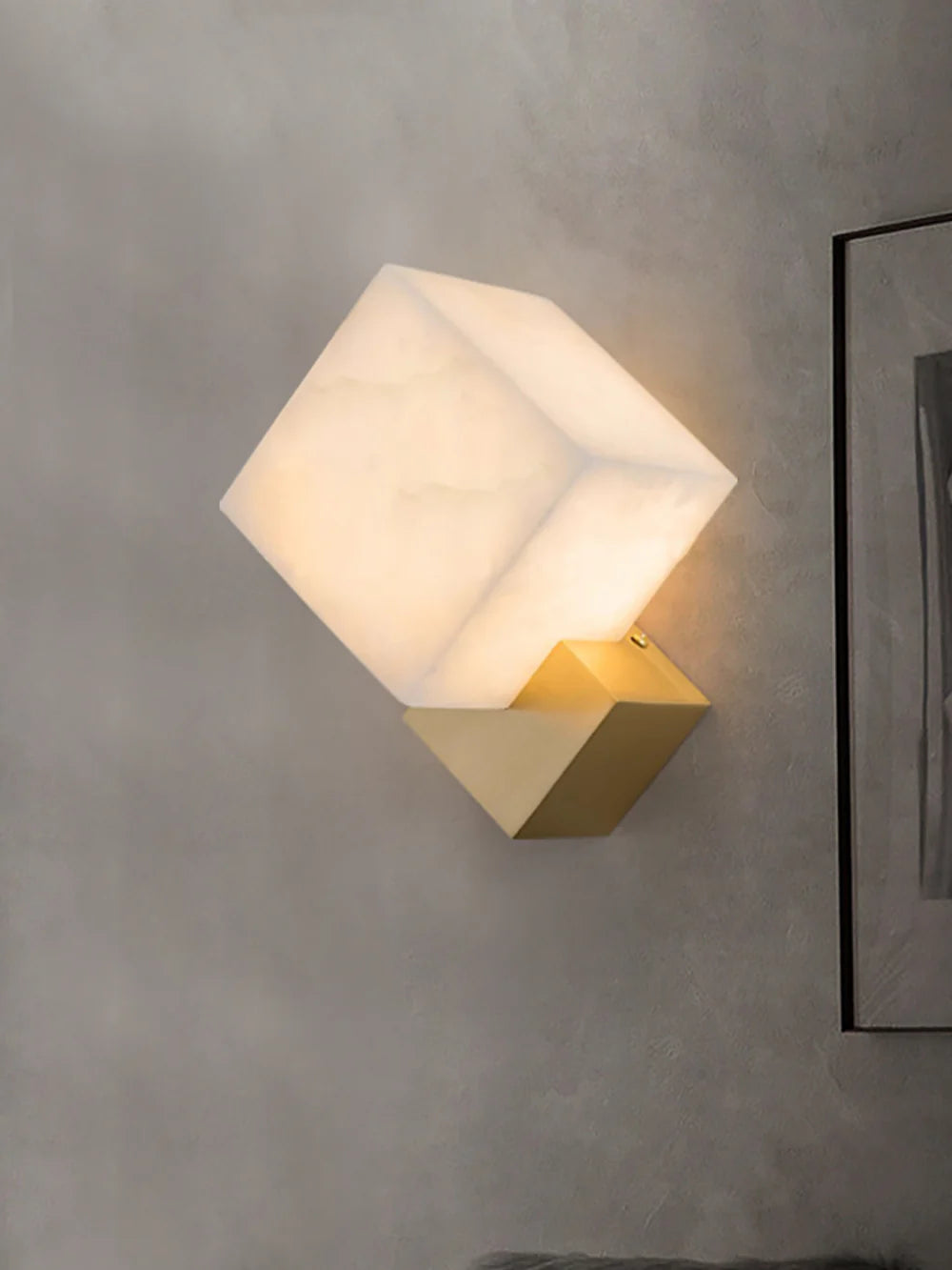 Alabaster Gatsby Wall Sconce
