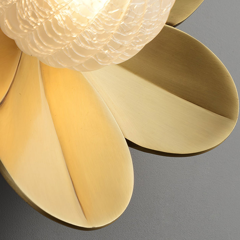 Gigi Wall Lamp