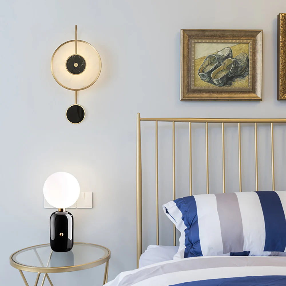 Kandy Wall Lamp