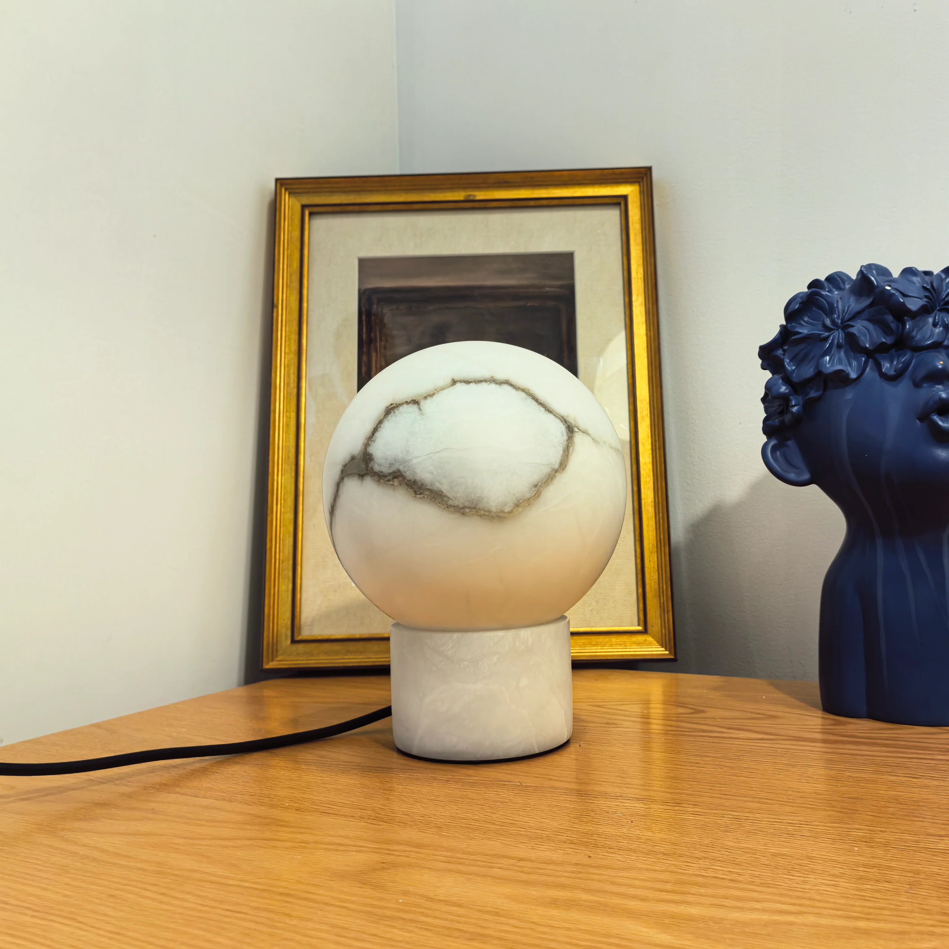 Alabaster Ball Round Table Lamp