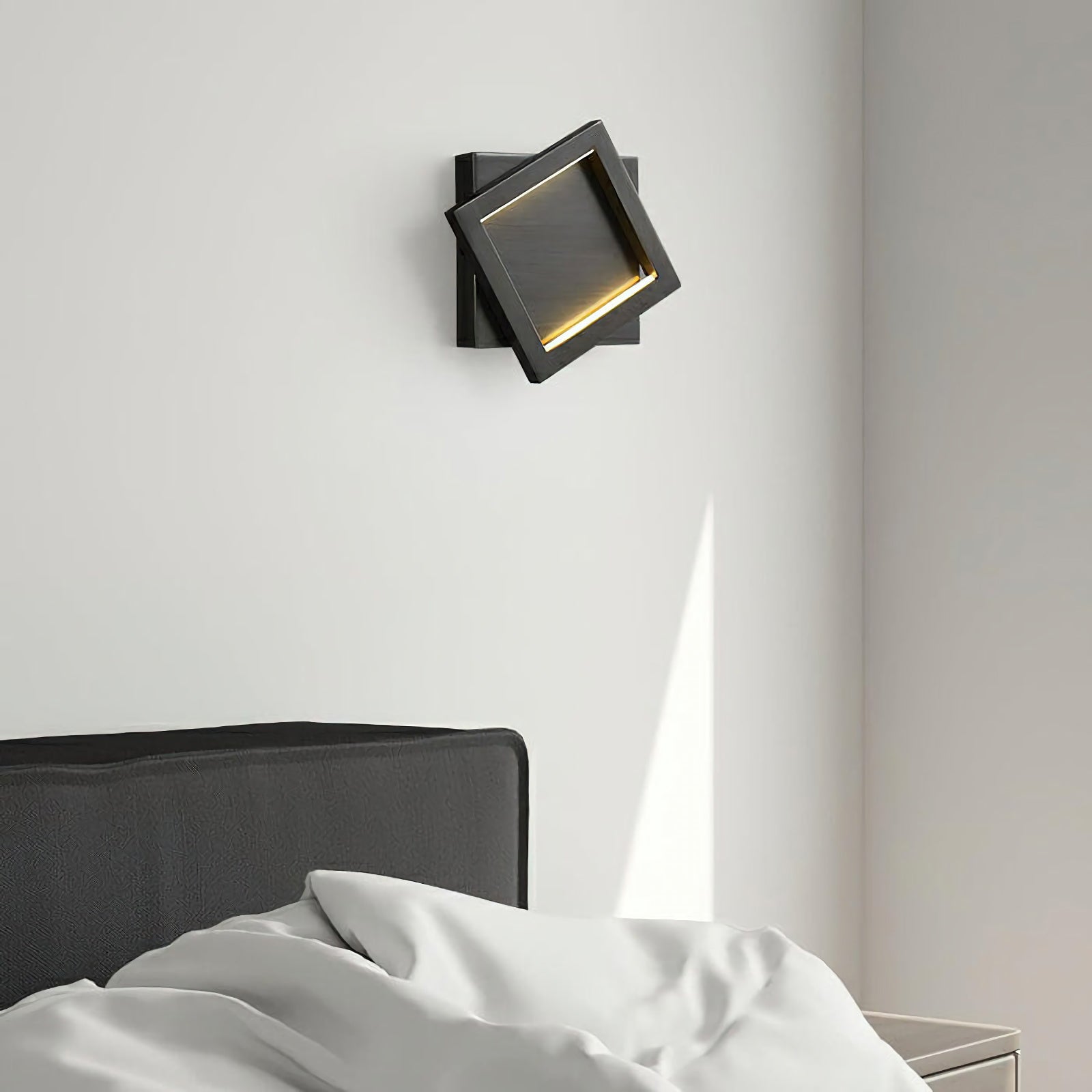Square Wall Lamp