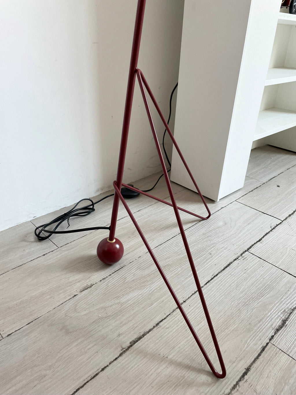 Tripod HM8 Floor Lamp