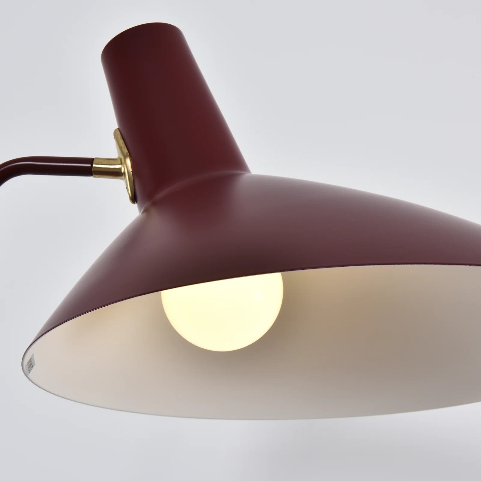 Tripod HM8 Floor Lamp