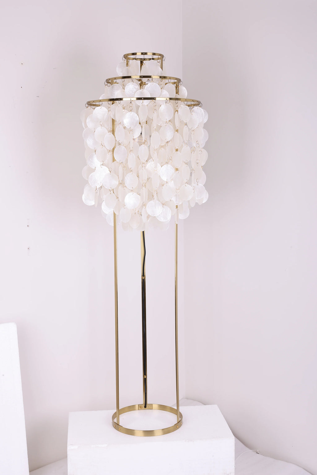 Vintage Shell Floor Lamp