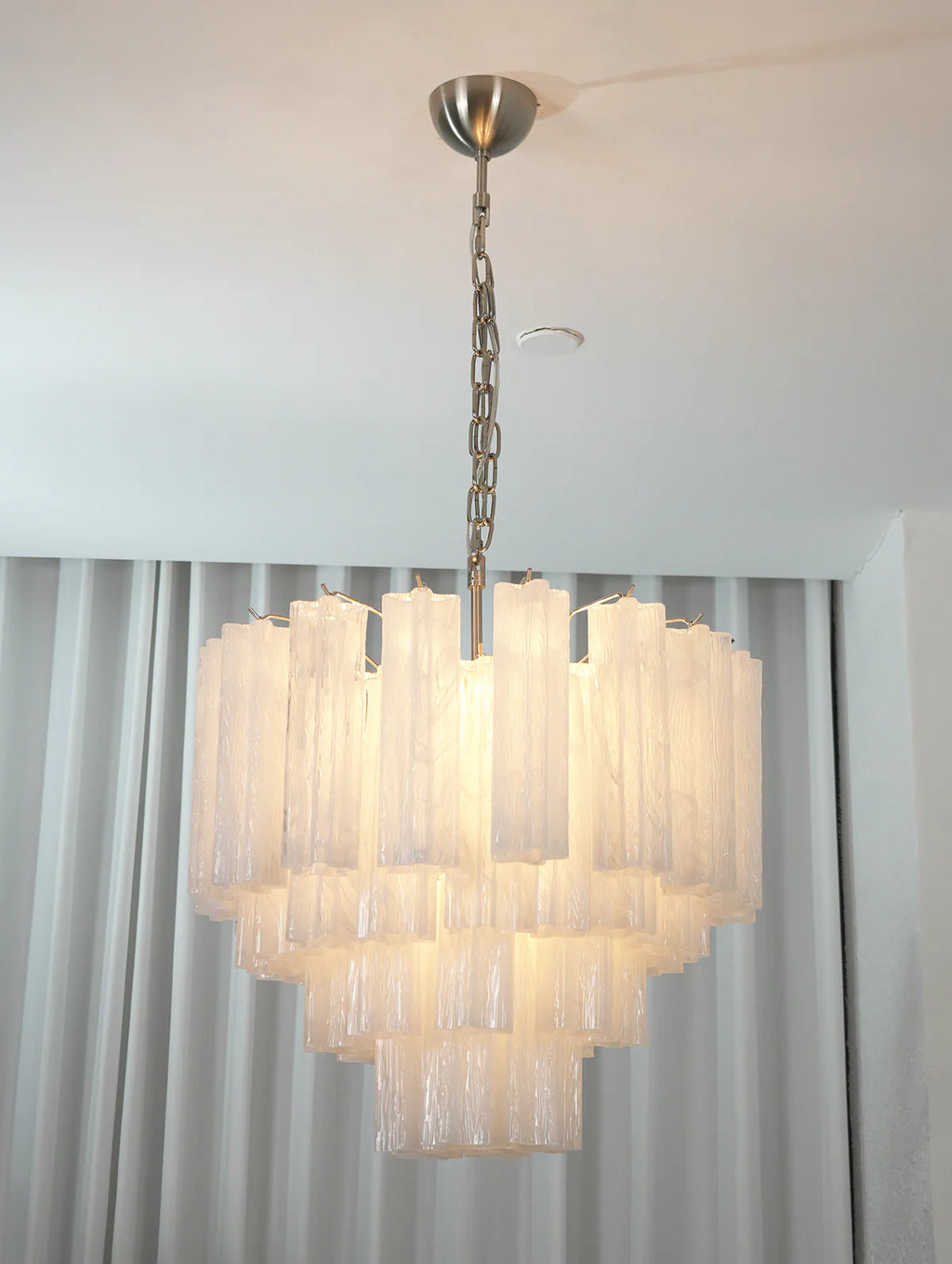 Star Shaped Tube White Clouds Glass Chandelier